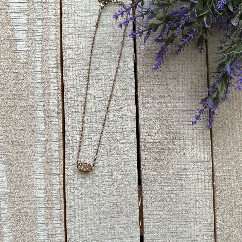 Kendra Scott Signature Elisa Pendant Necklace